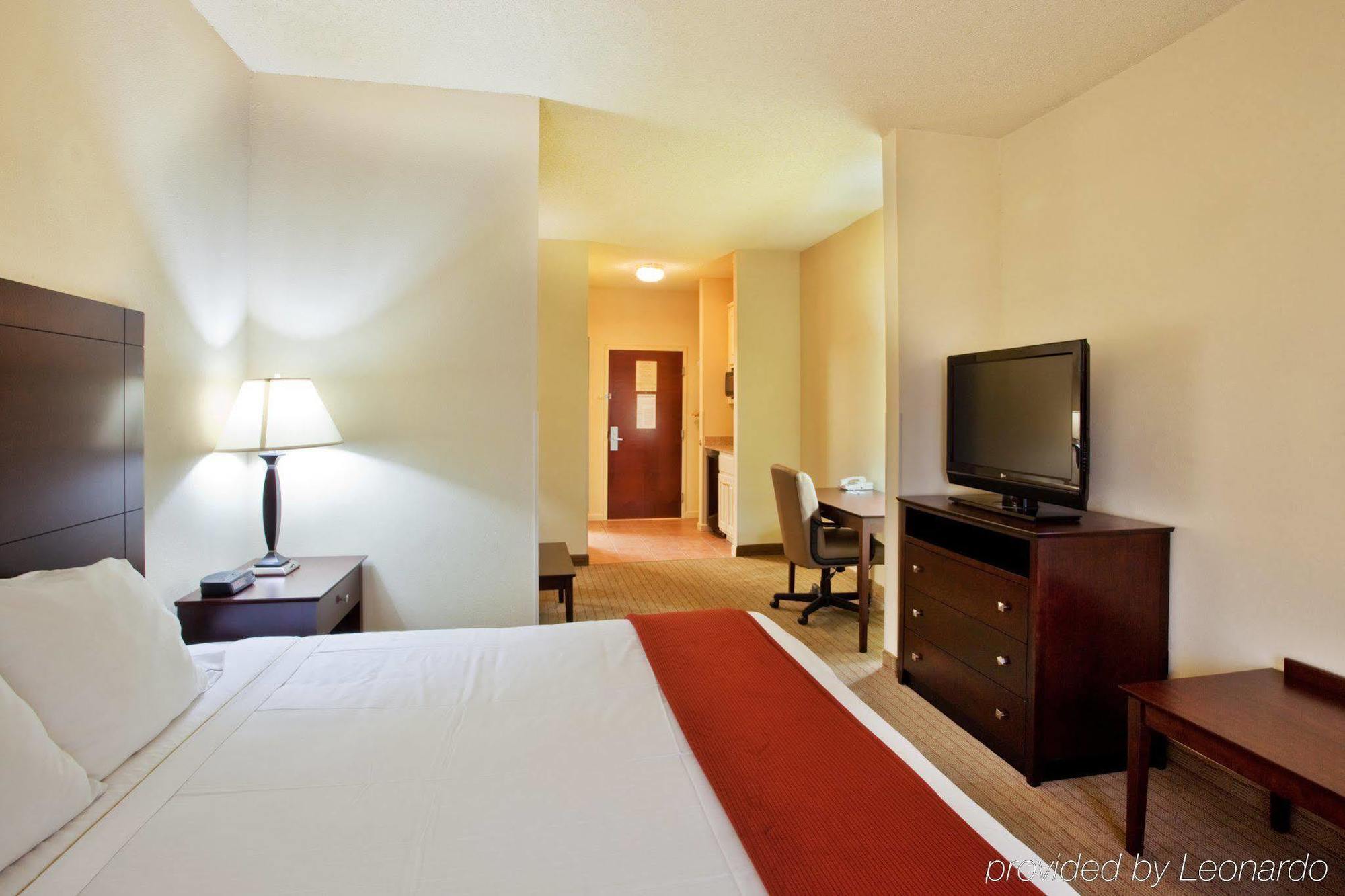 Spark By Hilton Calhoun Ruang foto