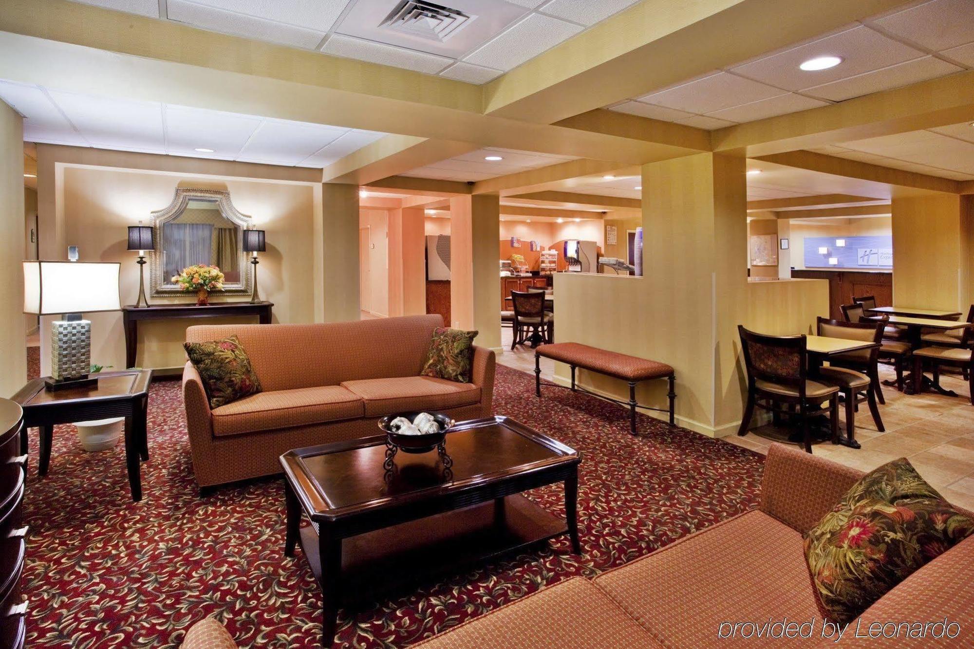 Spark By Hilton Calhoun Bagian luar foto